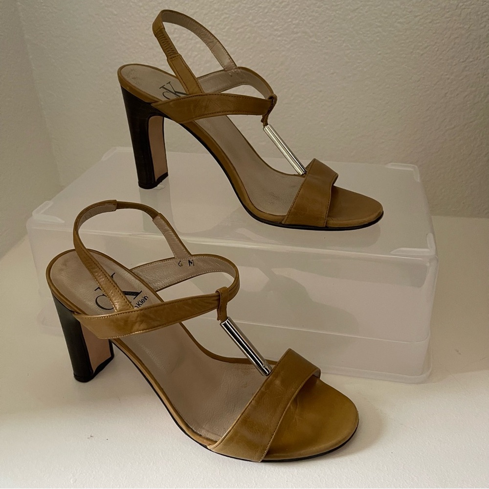 Calvin Klein Tan Leather Sandals Size 6 SHOE SALE